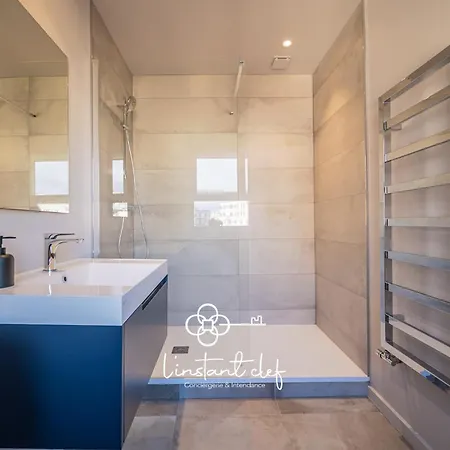 Evasion Centrale Avec Balcon, Ascenseur & Billard شقة لو مان