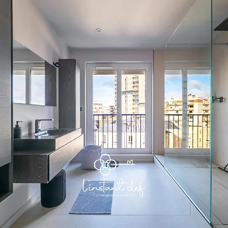 D Exception - Hyper Centre - 3 Suites, Parking & Billard Apartment Le Mans