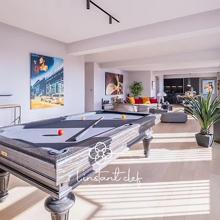 Evasion Centrale Avec Balcon, Ascenseur & Billard شقة *