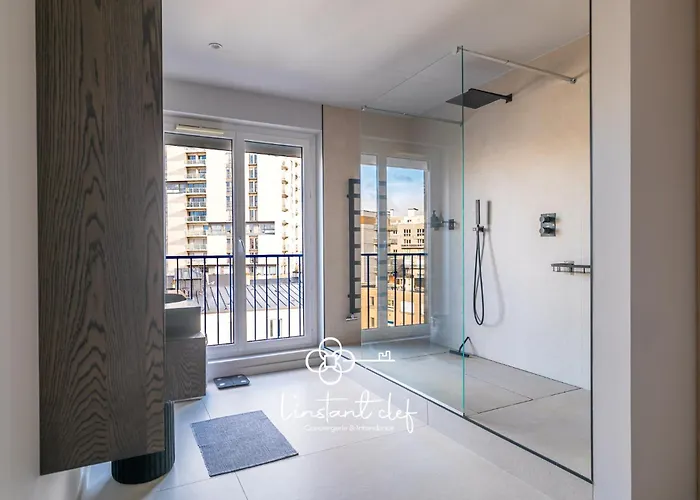 Apartment D Exception - Hyper Centre - 3 Suites, Parking & Billard *