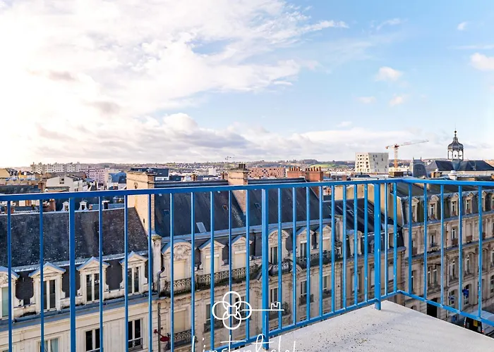 Evasion Centrale Avec Balcon, Ascenseur & Billard * Le Mans